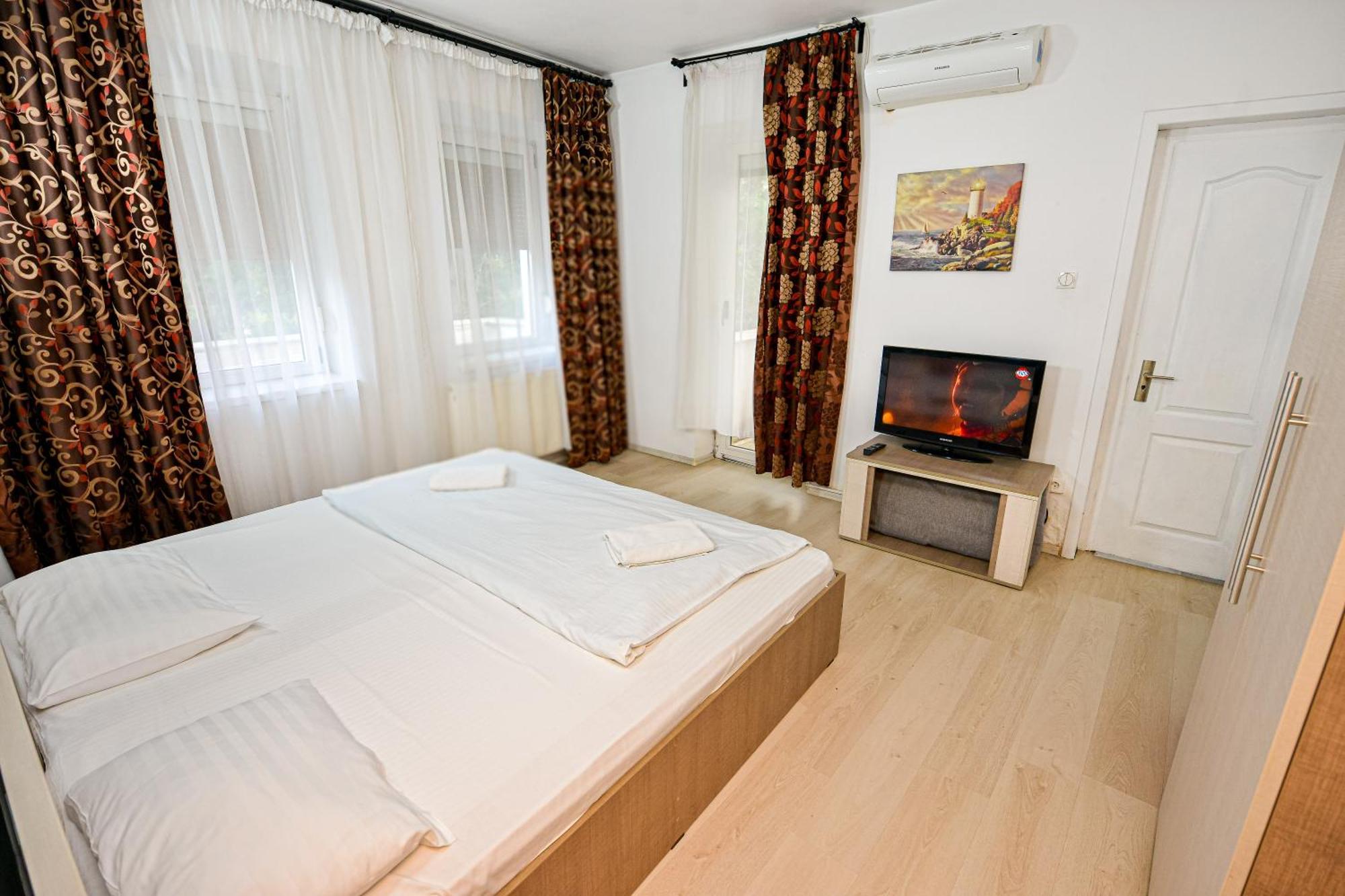 Ideal Accommodation Unirii Square Bucharest Exterior photo