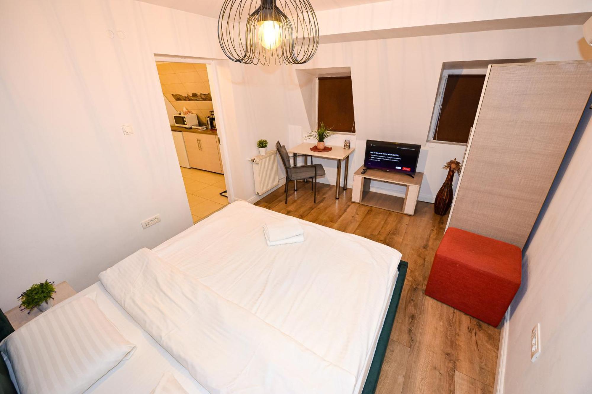 Ideal Accommodation Unirii Square Bucharest Exterior photo